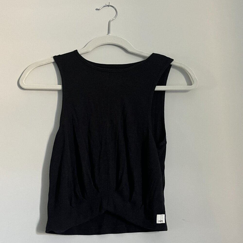 Vuori Black Cropped Tank Top
